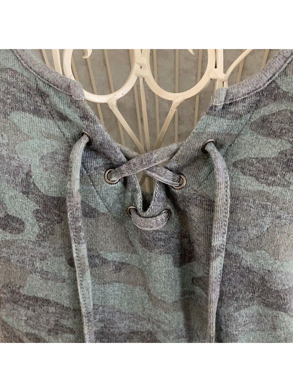 MUDD short sleeve top - Picture 3 of 6